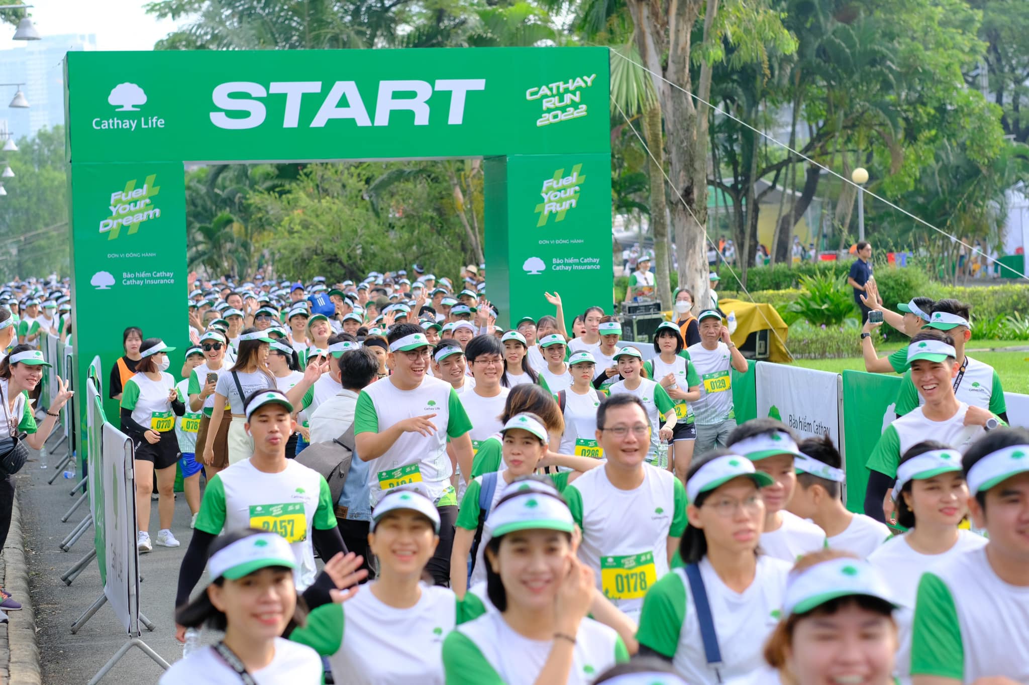 soi-dong-giai-chay-cathay-run-2024-cathay-vital-stride
